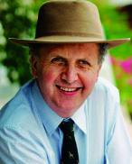 Alexander McCall Smith 